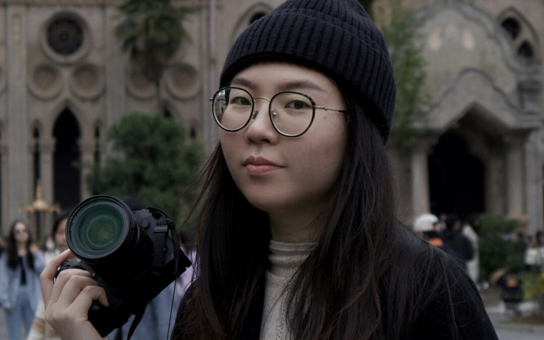 Huang Xiaoyan’ bio