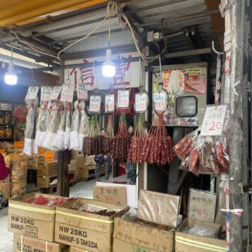 Store selling lap cheong