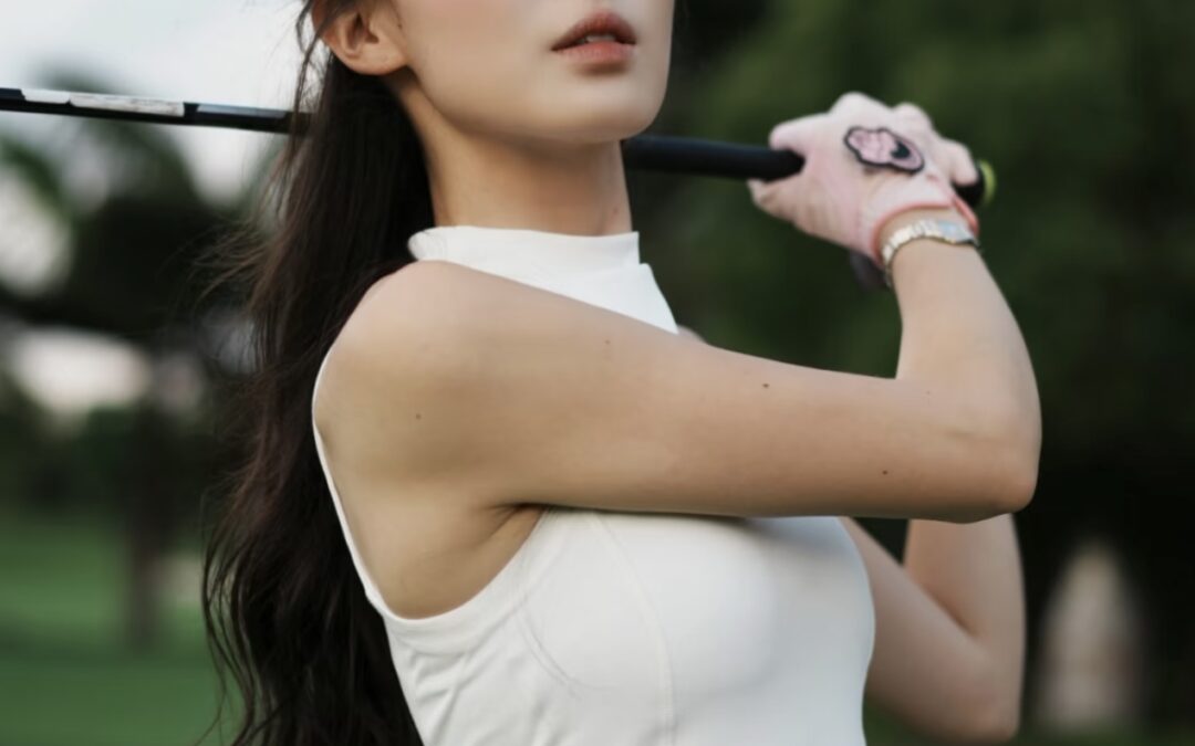 Christina Junwen Zhao