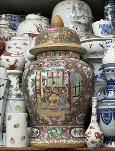 Porcelain at Yuet Tung Cr. Jingjing & Zixuan